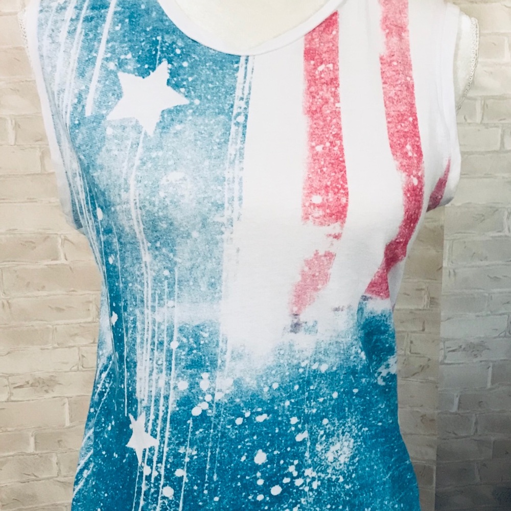 Word of Mouth tank top red white blue USA Medium